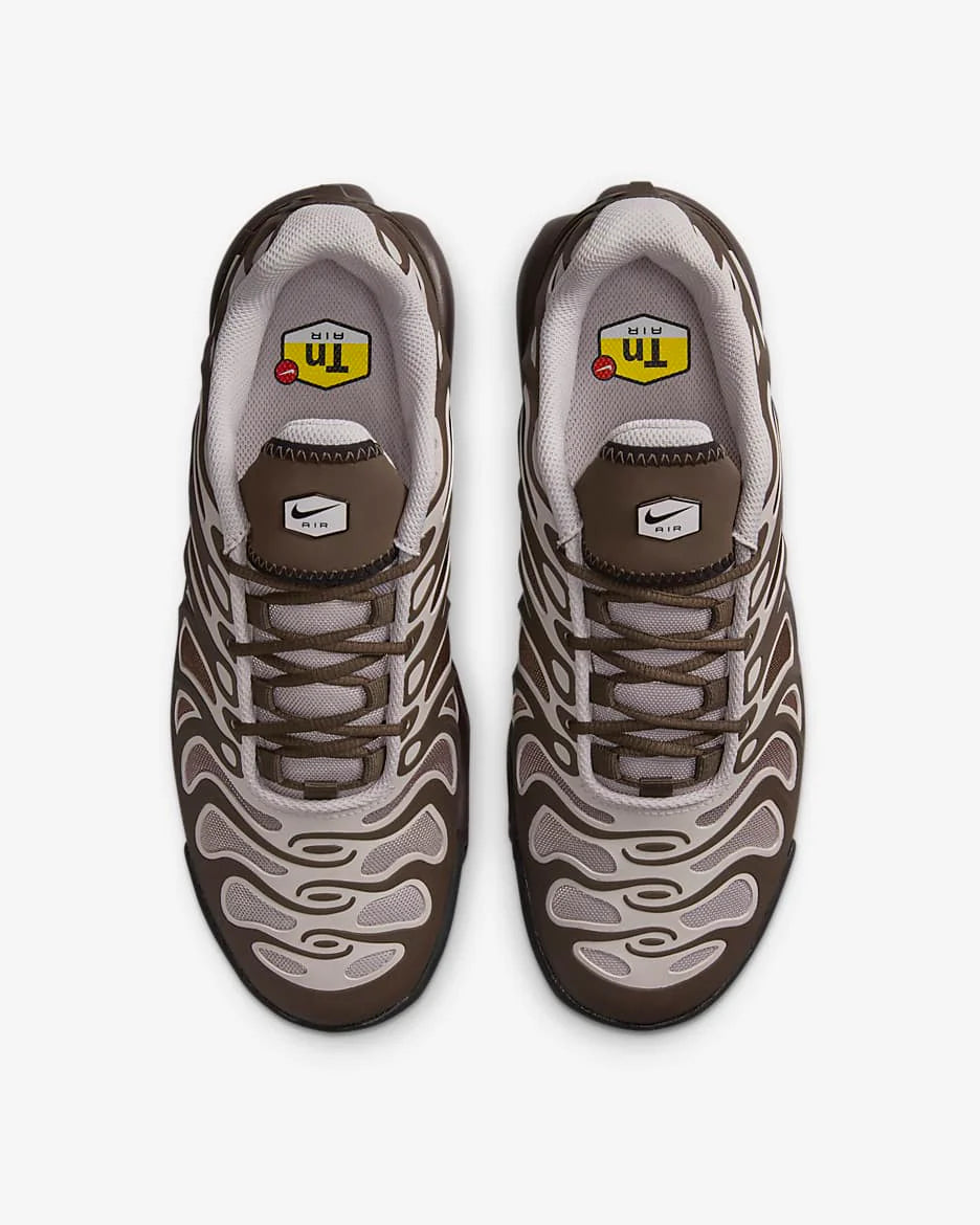 NIKE AIR MAX PLUS DRIFT BROWN