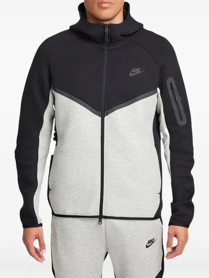 Nike Sportswear Tech Fleece tracksuit